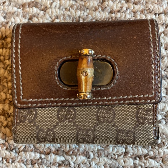 Vintage authentic brown leather and canvas bamboo Gucci wallet - Picture 2 of 11
